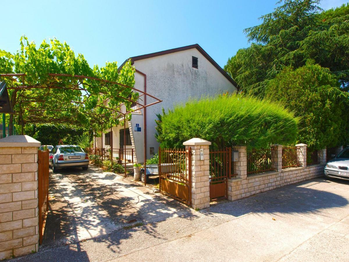 Apartment Milorad 786 Fazana Exterior photo